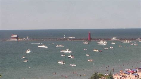 Explore Michigan with Live Webcams 